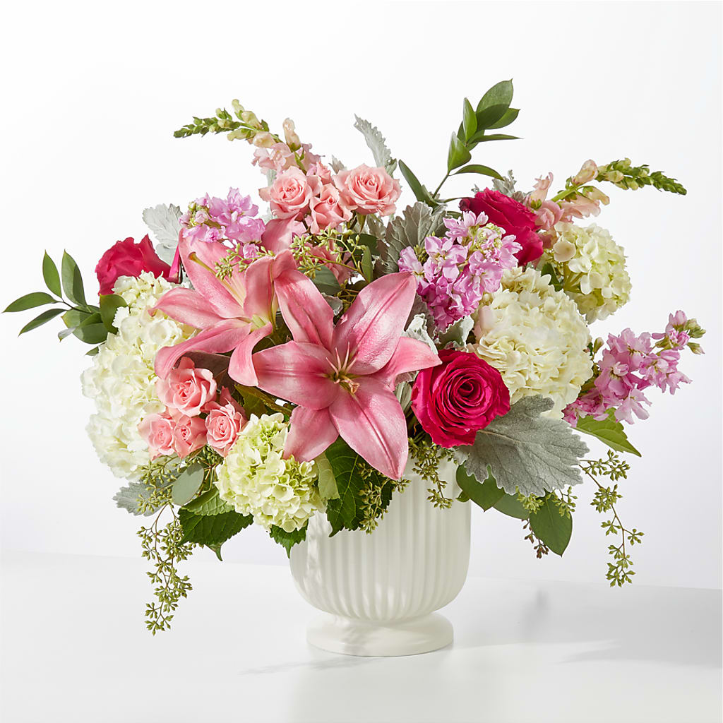 Antique Shopping Bouquet – Artistic Designs Unlimited, Marianna FL
