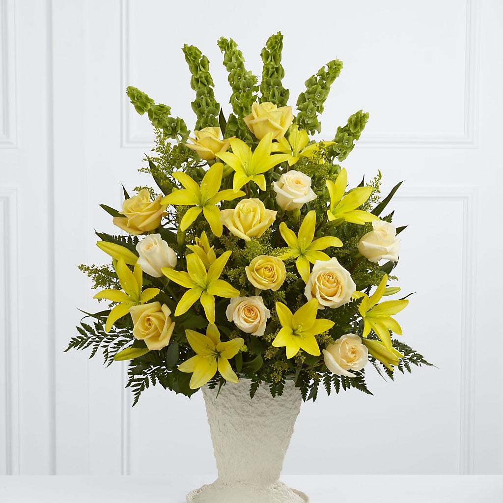 Golden Memories Arrangement – Artistic Designs Unlimited, Marianna FL