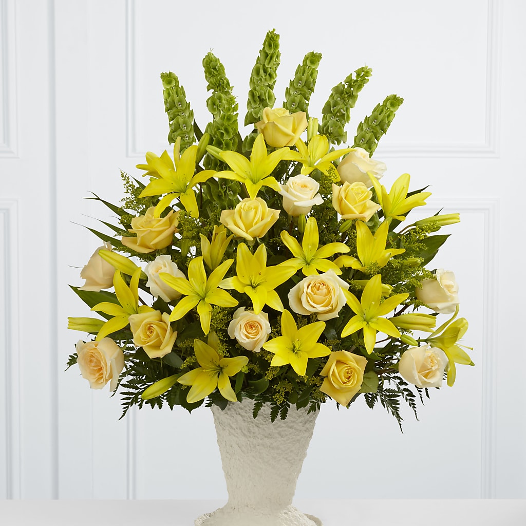 Golden Memories Arrangement – Artistic Designs Unlimited, Marianna FL